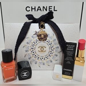 CHANEL MAKEUP BUNDLE: 918  MY ROSE Lip Balm + 745 CRUISE  Nail Polish New